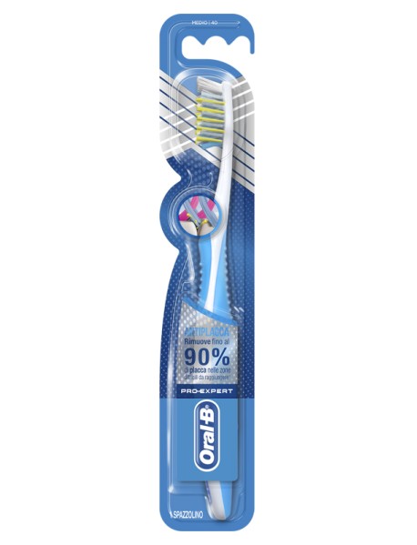 ORAL-B SPAZZOLINO CROSSACTION MEDIO 40